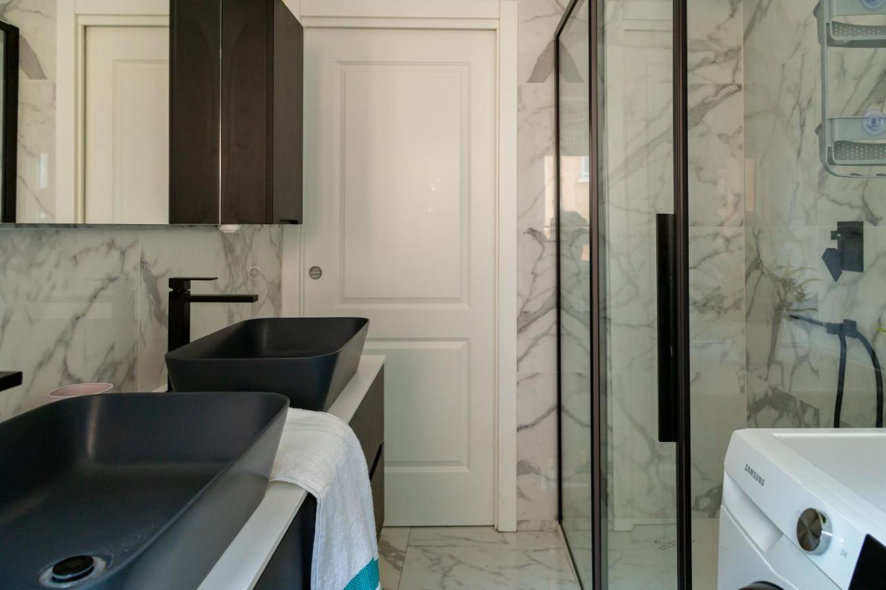 La Preziosa Apartment - By Host4U Παβία Εξωτερικό φωτογραφία