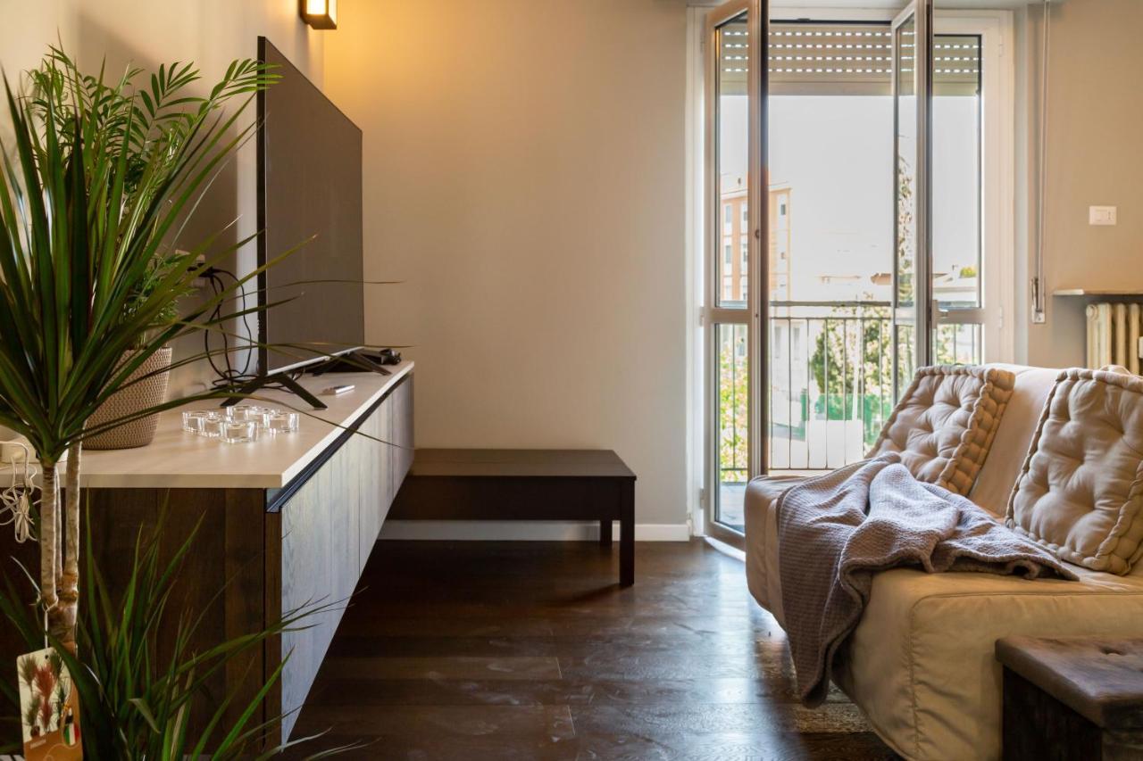 La Preziosa Apartment - By Host4U Παβία Εξωτερικό φωτογραφία
